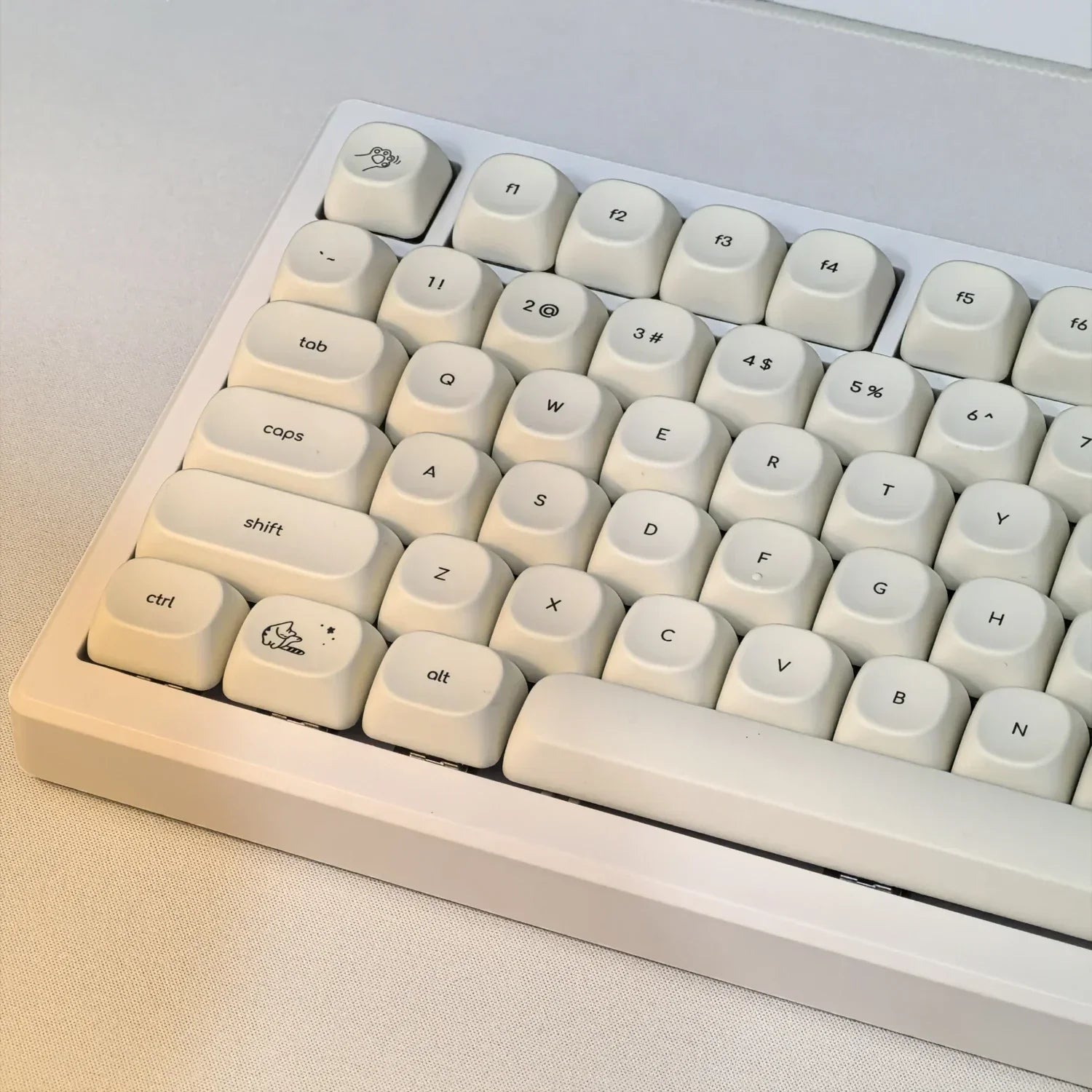 Simple Milky White Cute Cat Theme Keycap 124Keys PBT Sublimation MOA Profile Round Ball Caps Korean Mechanical Keyboard Keycaps